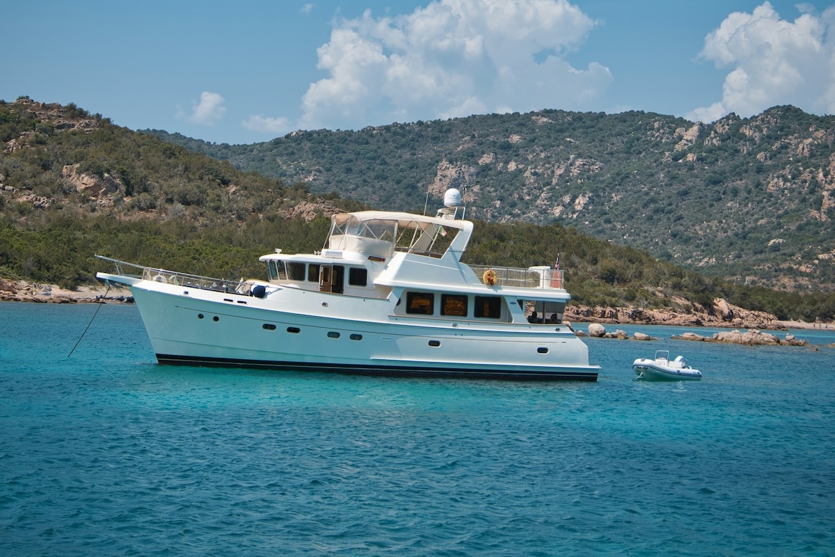 Choosing the Best Yacht Tender for a 50 to 70 Foot Yacht: The Ultimate RIB Guide